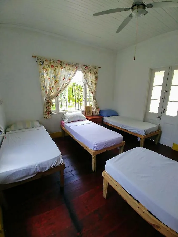 Port Antonio Inn Hostel